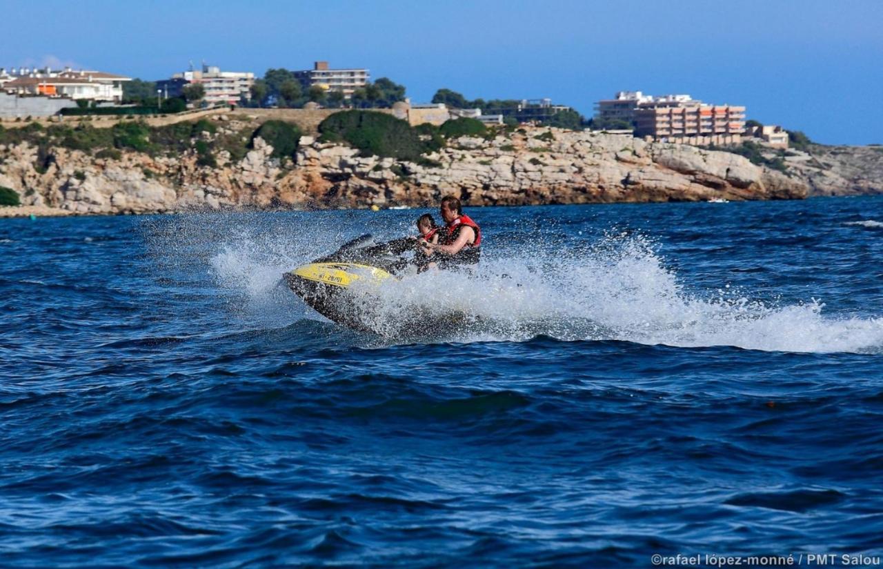 Zeus Mercurio Basic Salou Bagian luar foto