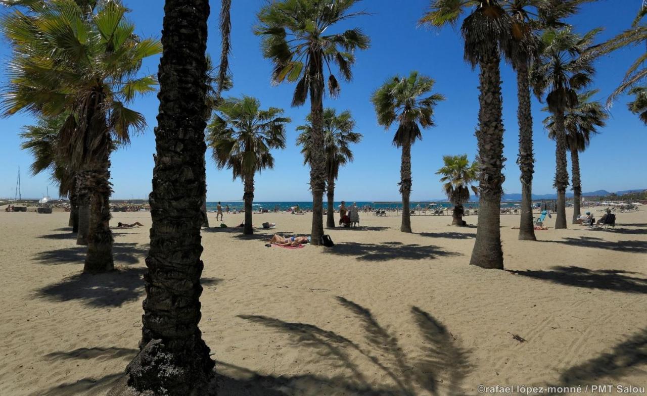 Zeus Mercurio Basic Salou Bagian luar foto